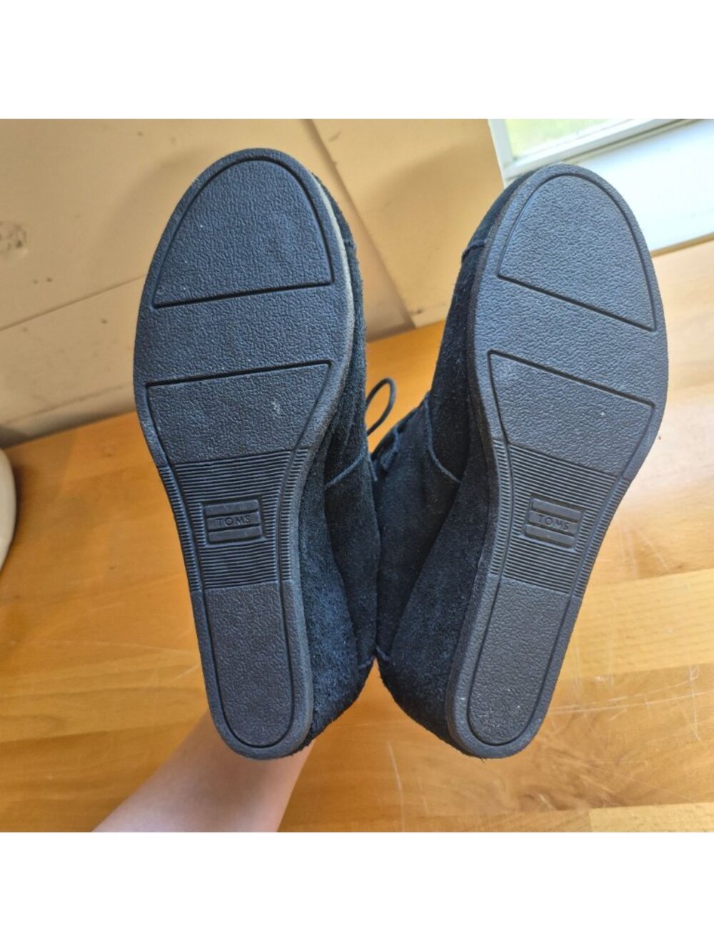 Toms Womens Black Suede Lace-Up Wedge Booties Size 8.5 - Picture 6 of 8